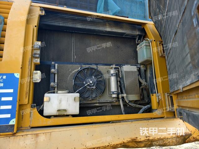 散熱器正面（大件艙室）