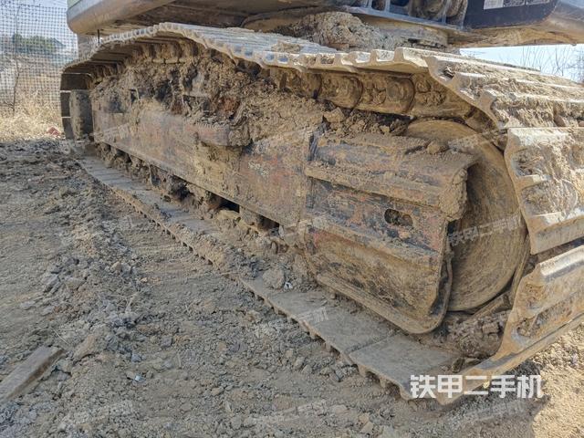 右側(cè)履帶整體（行走機(jī)構(gòu)）