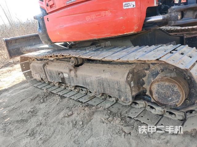 右側(cè)履帶整體?（行走機(jī)構(gòu)）