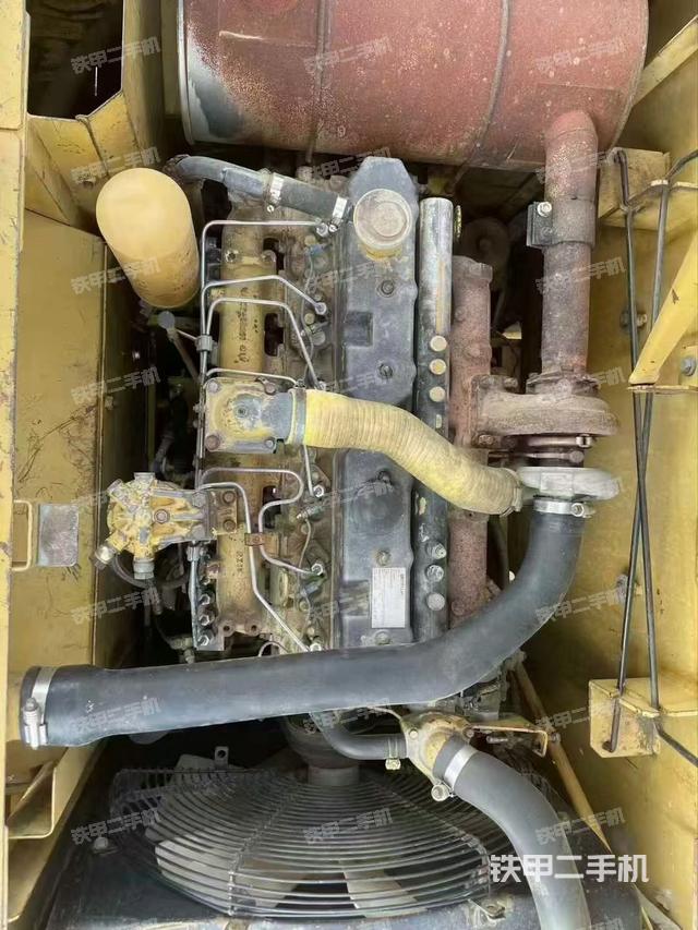 发动机整体俯视（整机外观）