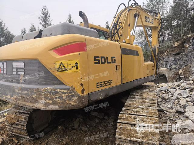 整机右后45°（整机外观）