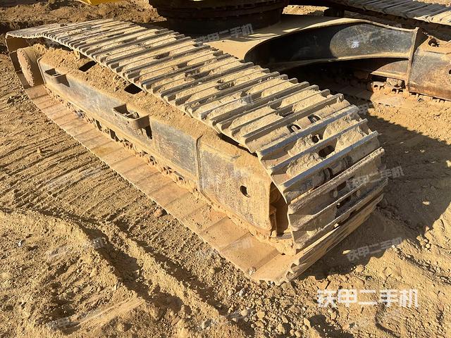 單側(cè)履帶整體（整機外觀）