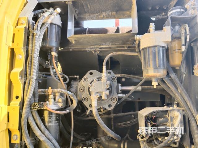 液壓泵室（大件艙室）