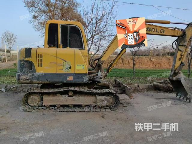 整機右后45°（整機外觀）