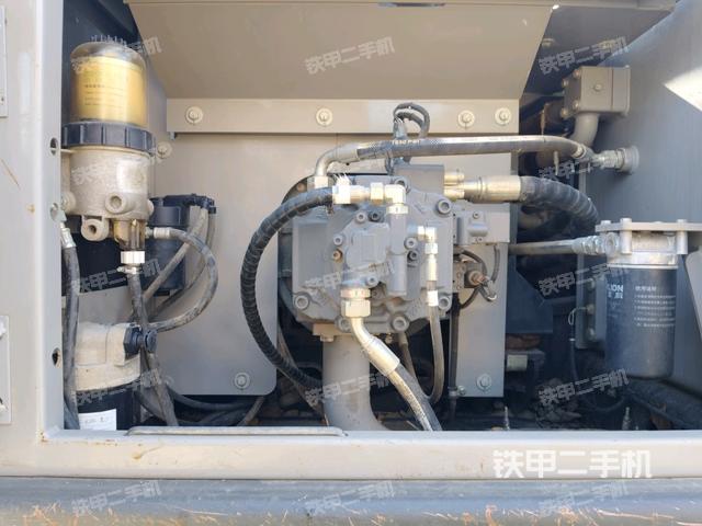 液壓泵室（大件艙室）