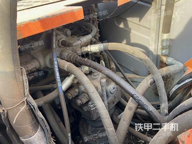 回轉(zhuǎn)馬達(上車部件) 回轉(zhuǎn)馬達(上車部件)