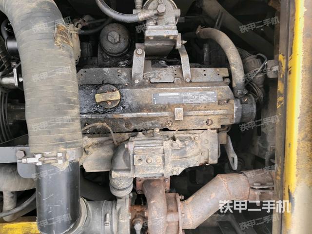 駕駛室頂部俯視(上車部件) 駕駛室頂部俯視(上車部件)