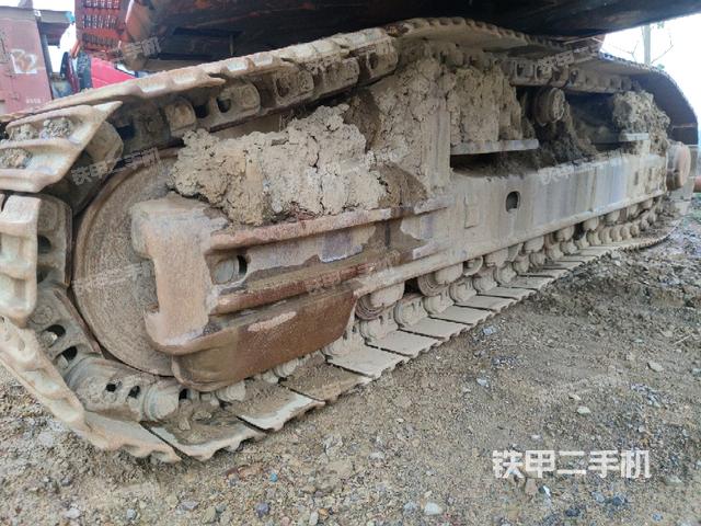 左侧履带整体 （行走机构）