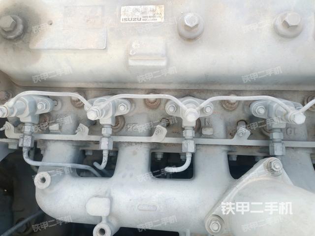 日立ZX210H-3G挖掘机的设备实拍-第33张实拍照片