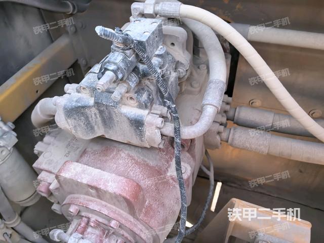 電瓶（大件艙室）