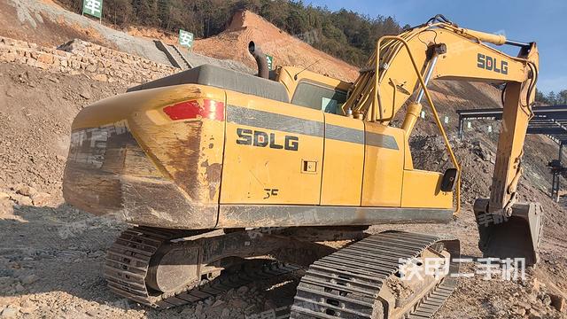 整機(jī)右后45°（整機(jī)外觀）