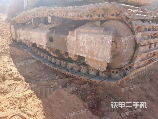 左側(cè)履帶整體?（行走機構(gòu)）