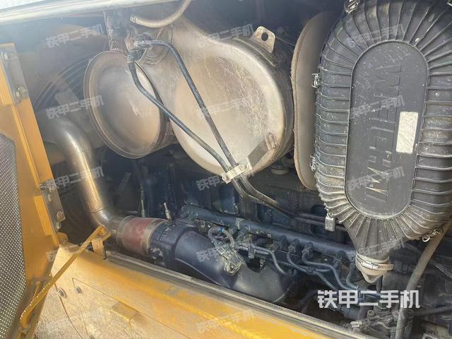 發(fā)動機(jī)(設(shè)備外觀及核心部件) 發(fā)動機(jī)(設(shè)備外觀及核心部件)