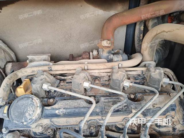 發(fā)動(dòng)機(jī)整體俯視（整機(jī)外觀）