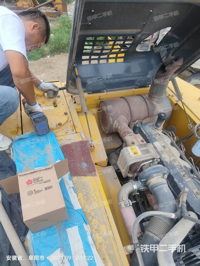 发动机整体俯视（整机外观）