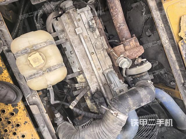 发动机整体俯视（整机外观）