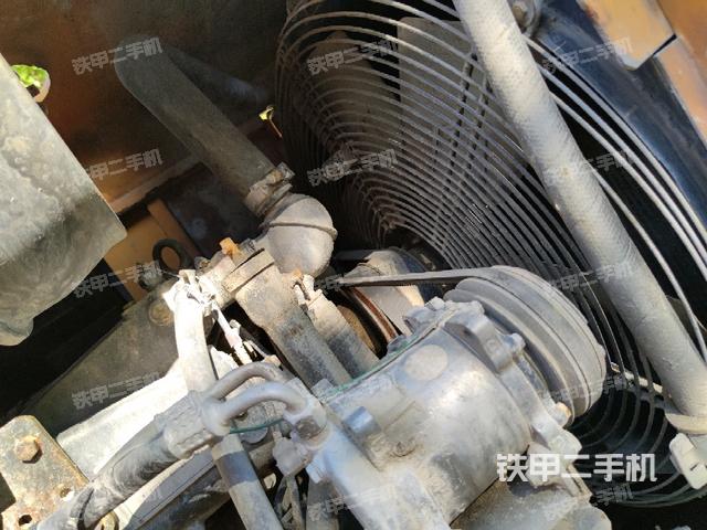 散熱器正面（動(dòng)力系統(tǒng)）