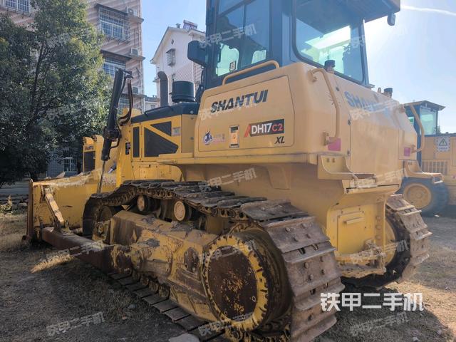 左后45°(推土機整車外觀) 左后45°(推土機整車外觀)