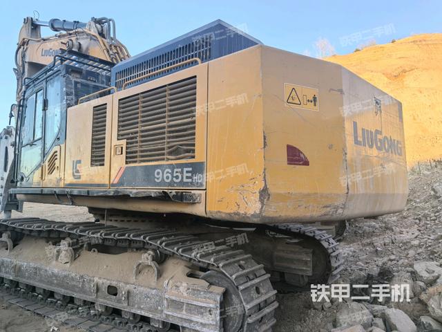 左后45（整機外觀）