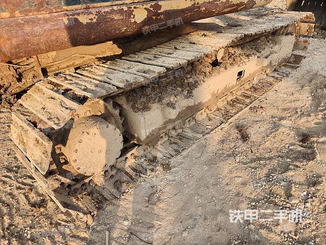 单侧履带整体（整机外观）