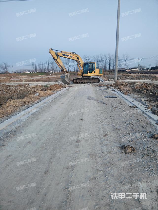 驾驶室顶部（整机外观）