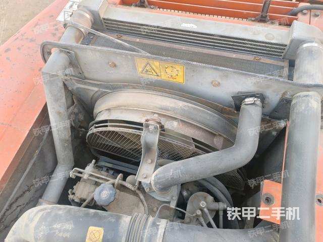 水箱+風(fēng)扇特寫（上車部件）