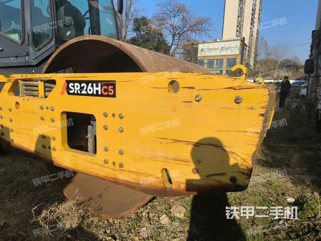 橋\驅(qū)動(dòng)（壓路機(jī)前后車架）