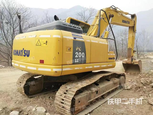 整機(jī)右后45°(整機(jī)外觀) 整機(jī)右后45°(整機(jī)外觀)