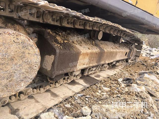 单侧履带整体（整机外观）