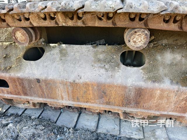 右側(cè)履帶整體（行走機構(gòu)）