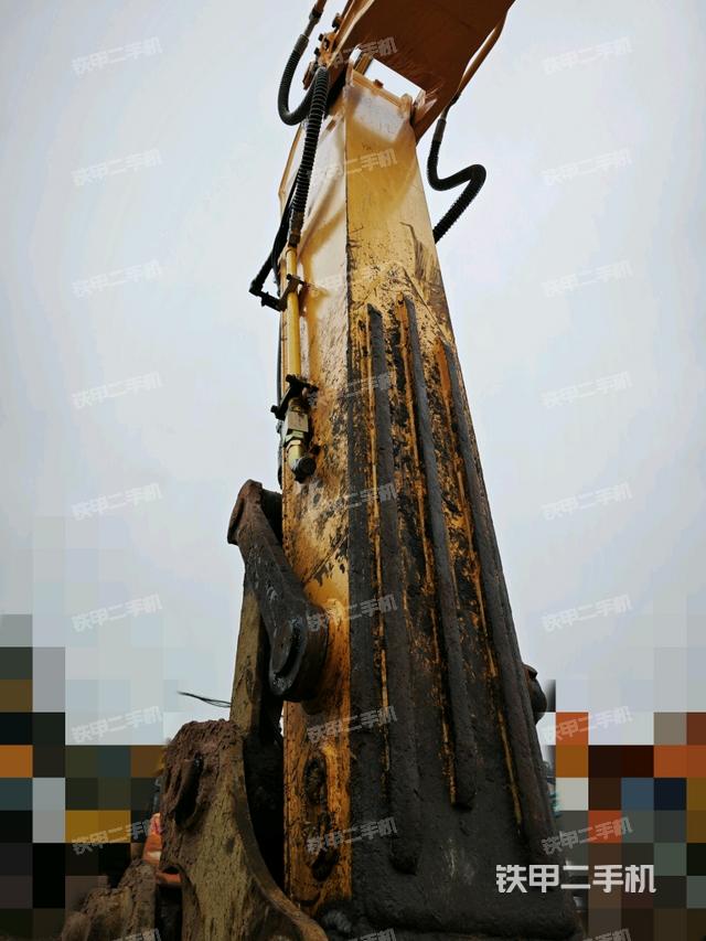 小臂整體左后（工作和回轉(zhuǎn)裝置）