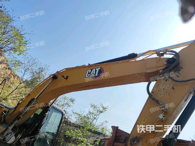 大臂整體?右側(cè)(工作和回轉(zhuǎn)裝置) 大臂整體?右側(cè)(工作和回轉(zhuǎn)裝置)