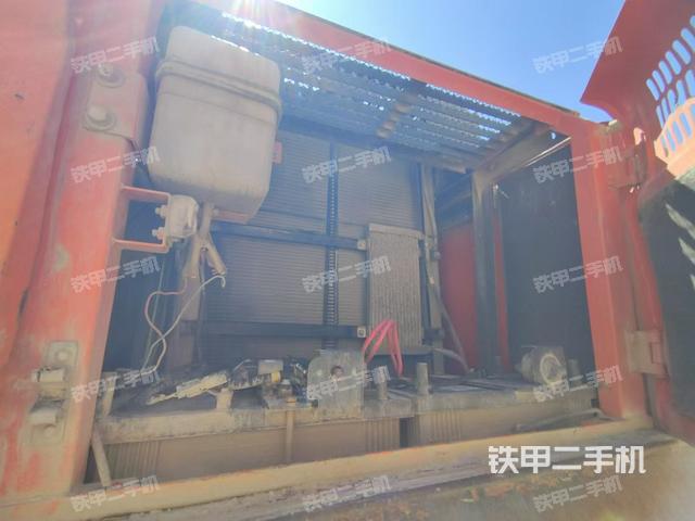 散熱器正面（大件艙室）