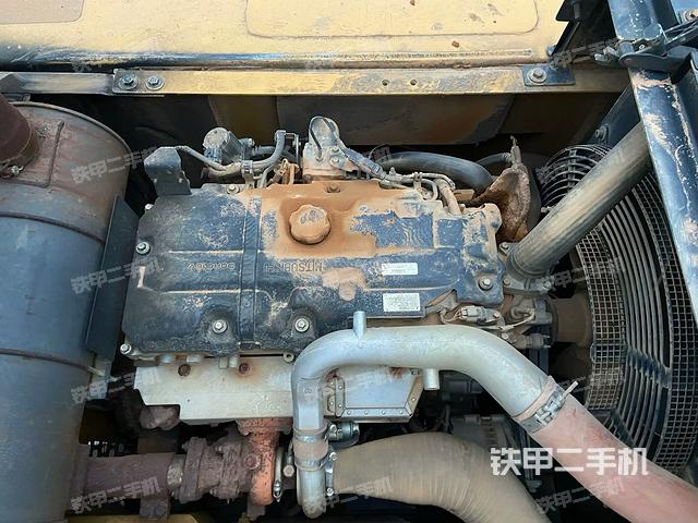 氣門室蓋螺絲特寫(xiě)(上車部件) 氣門室蓋螺絲特寫(xiě)(上車部件)