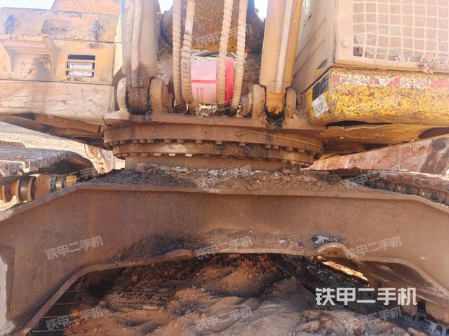 大臂根部?斜視（工作和回轉(zhuǎn)裝置）