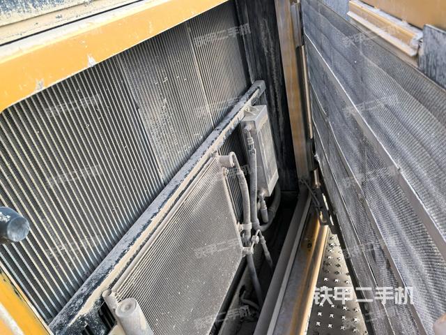 液壓泵室（大件艙室）