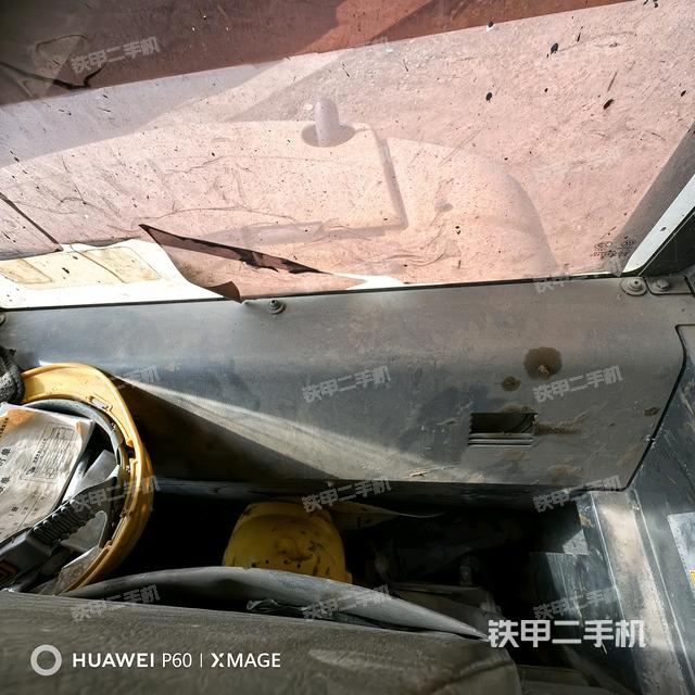 座椅后部（駕駛室部分）