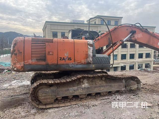 整機(jī)右后45°(整機(jī)外觀) 整機(jī)右后45°(整機(jī)外觀)