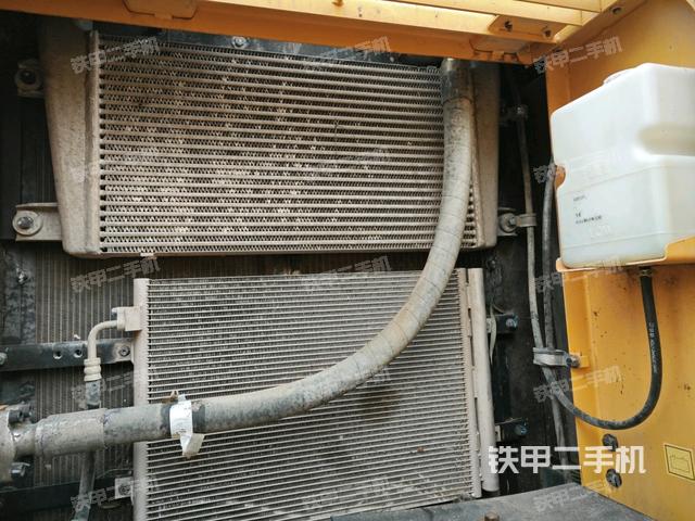 散熱器正面（大件艙室）