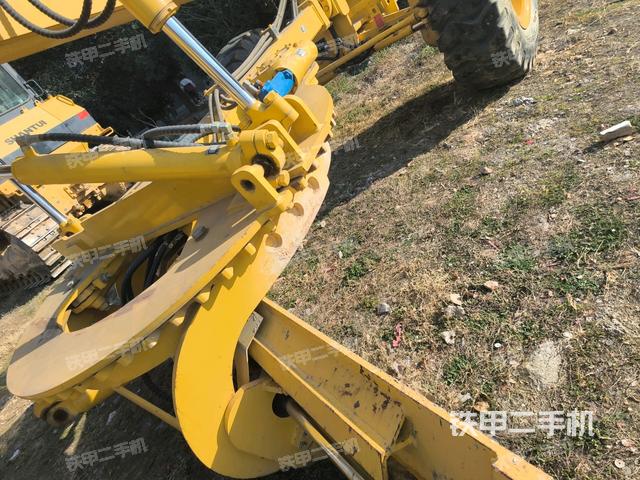 工作裝置4（工作裝置）