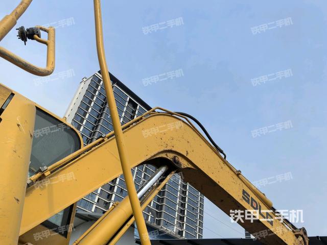 大臂整體?右側(cè)（工作和回轉(zhuǎn)裝置）