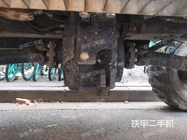 三一重工SY65W挖掘机的设备实拍-第3张实拍照片