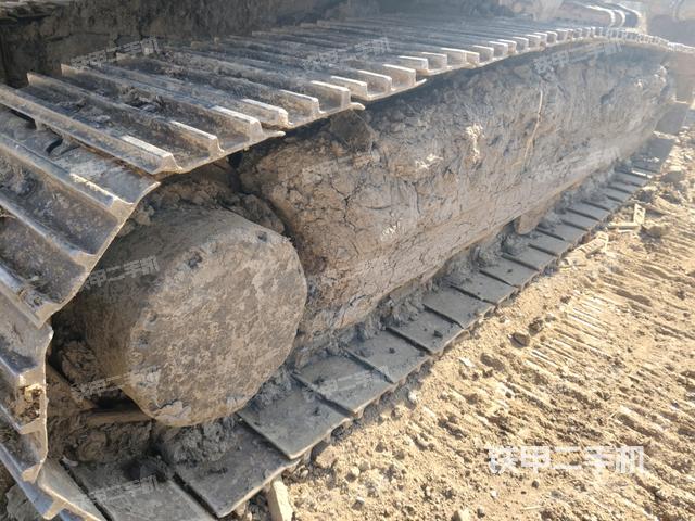 右側(cè)履帶整體（行走機(jī)構(gòu)）