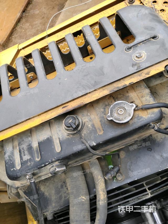 發(fā)動機室(上車部件) 發(fā)動機室(上車部件)