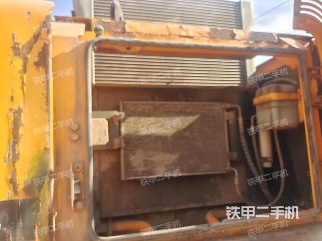 液壓泵室(大件艙室) 液壓泵室(大件艙室)