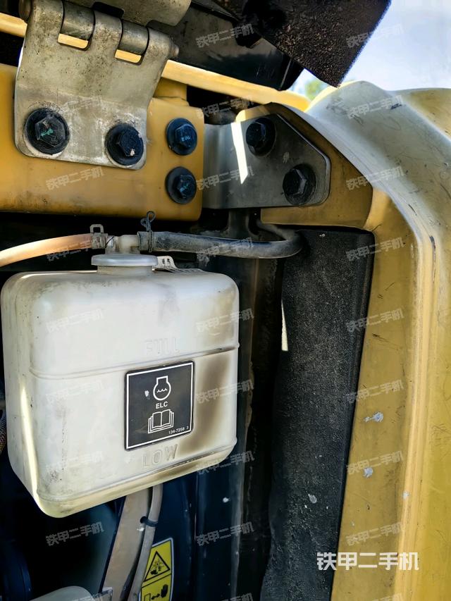 水箱+風(fēng)扇特寫(上車部件) 水箱+風(fēng)扇特寫(上車部件)