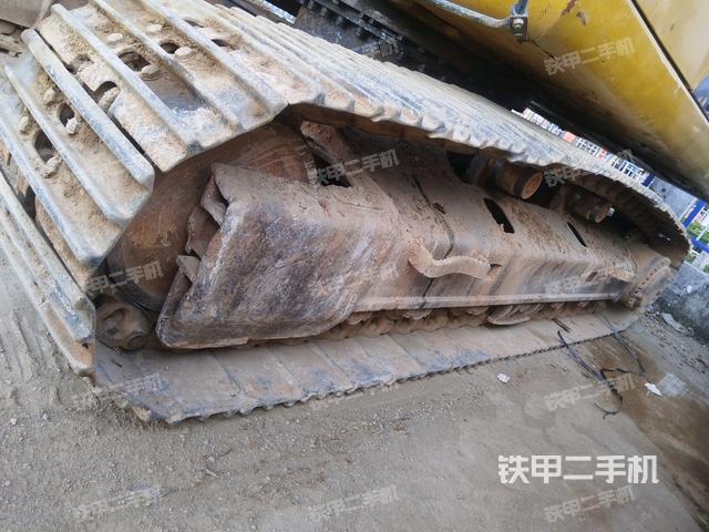 卡特彼勒324D挖掘机的设备实拍-第3张实拍照片