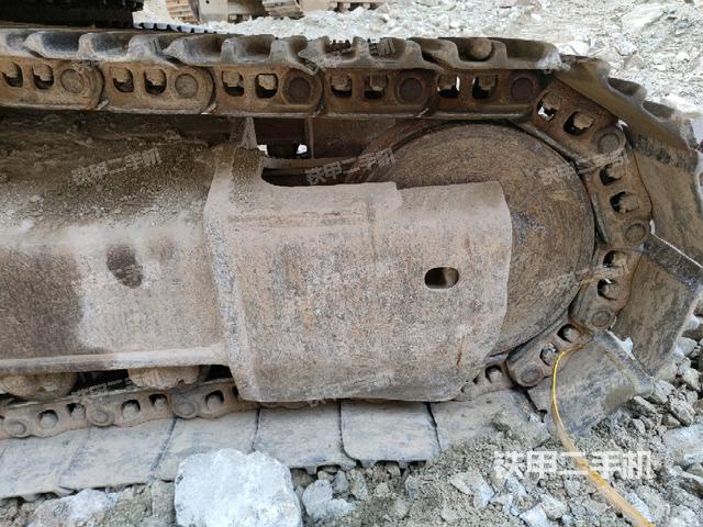 右側(cè)行走馬達(dá)蓋板（行走機(jī)構(gòu)）