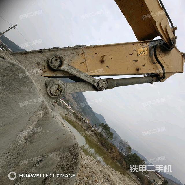 大臂整體?右側(cè)(工作和回轉(zhuǎn)裝置) 大臂整體?右側(cè)(工作和回轉(zhuǎn)裝置)