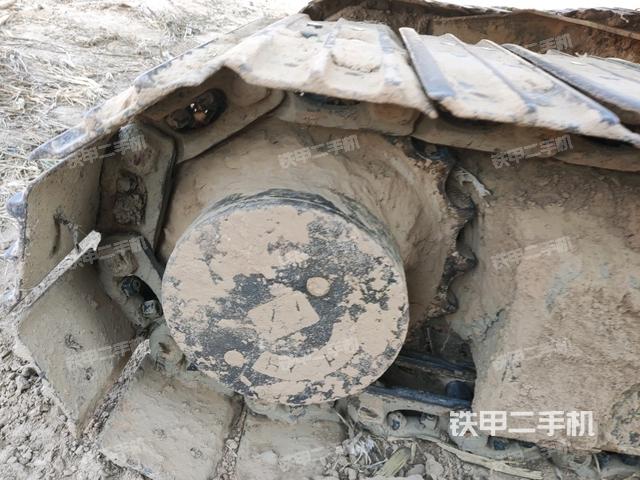 左驅(qū)動(dòng)輪（行走機(jī)構(gòu)）